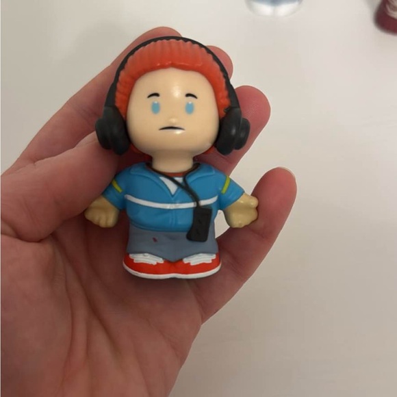 Stranger Things Little People - Picture 6 of 10